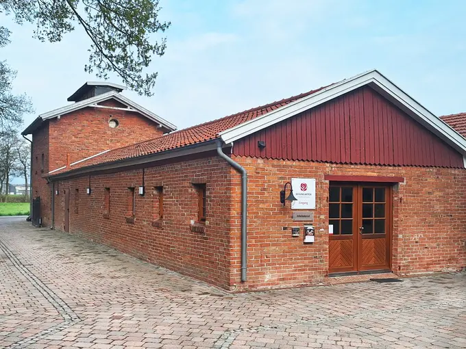 Eingang Filiale Weser-Ems