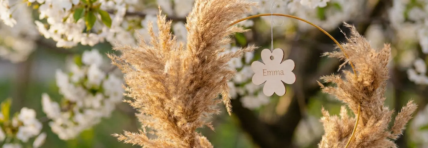 Holzstern mit Gravur zur Spendenaktion