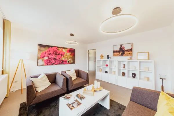 Außenansicht der ROSENGARTEN-Tierbestattung Rhein-Erft.